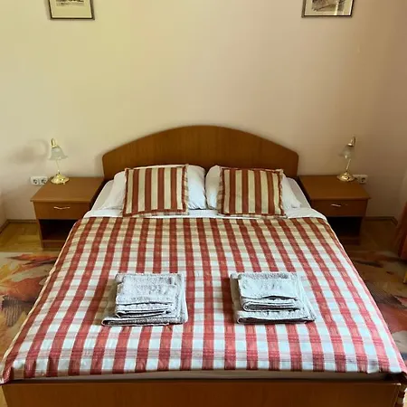 Villa Party Rent